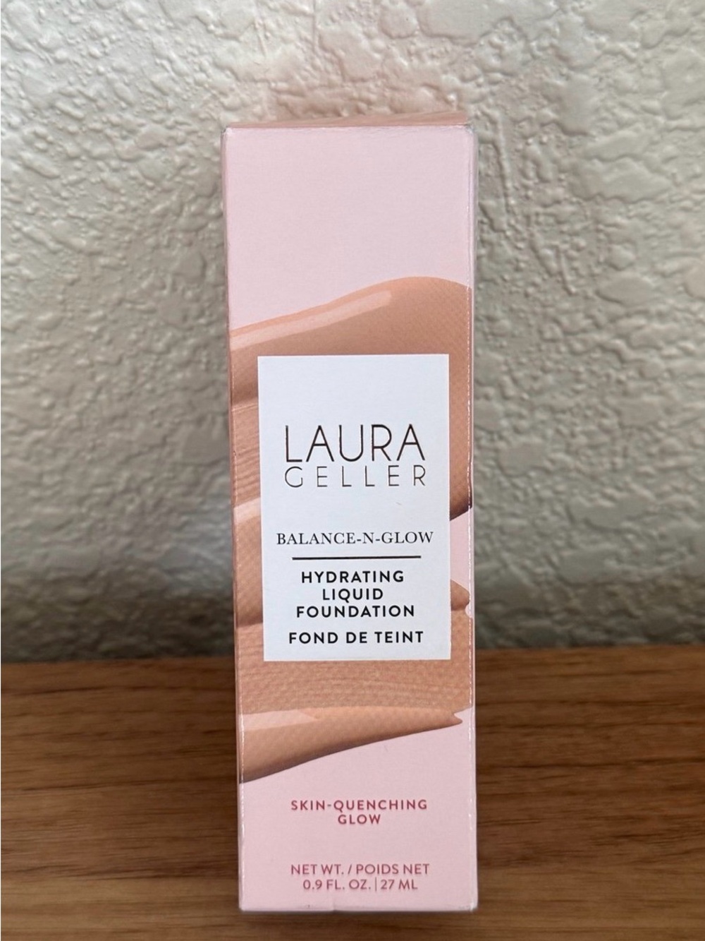 Laura Geller Balance-N-Glow Hydrating Liquid Foundation - Fair